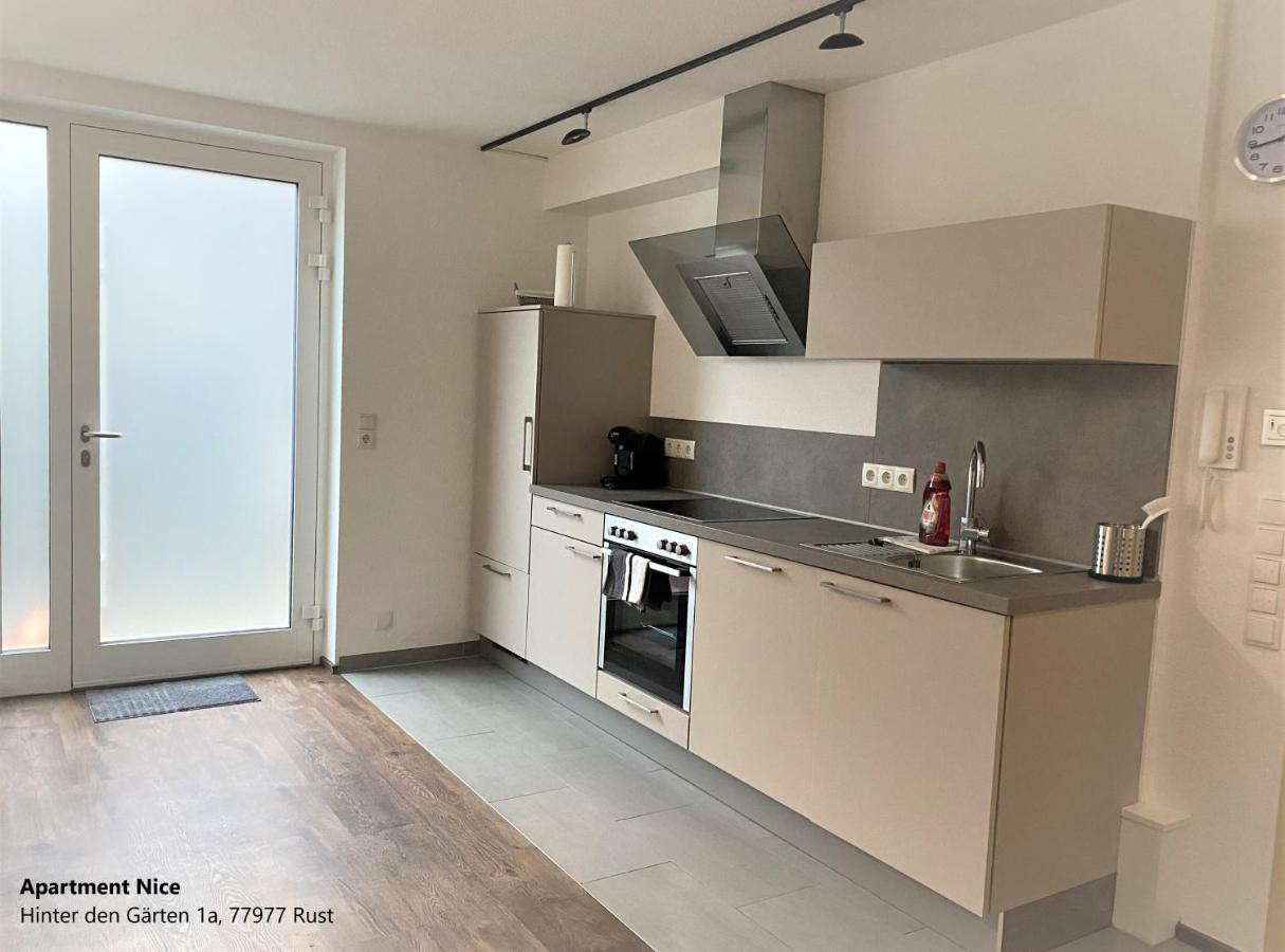 רוסט Apartments Relax & Nice מראה חיצוני תמונה